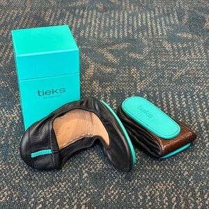 Tieks by Gavrieli Matte Black Folding Ballet Flats - BRAND NEW IN BOX